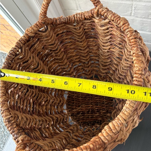 Woven Basket Home Accent - Picture 14 of 14